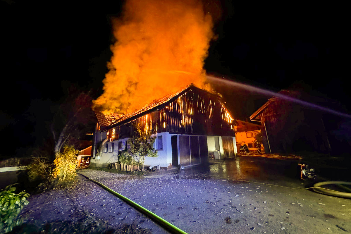 Geretsberg OÖ – Landwirtschaftliches Anwesen in Brand