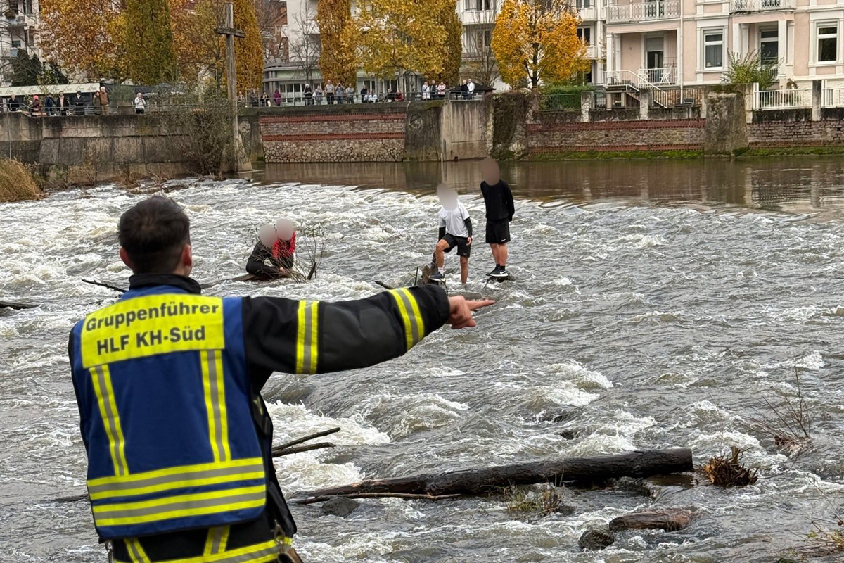 Bad Kreuznach RP – Kanu mit fünf Schülern gekentert