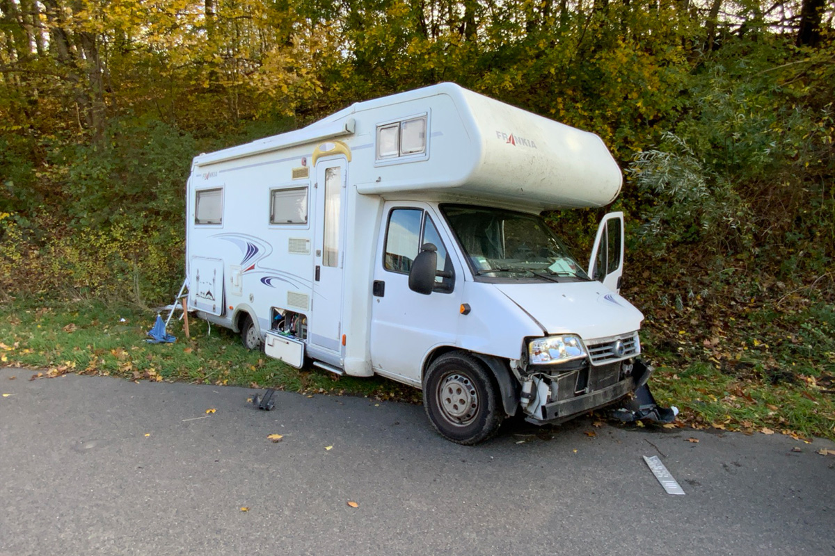 A3 Ratingen NW – Eine Verletzte nach Unfall von Wohnmobil