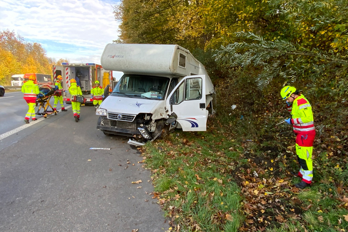 A3 Ratingen NW – Eine Verletzte nach Unfall von Wohnmobil