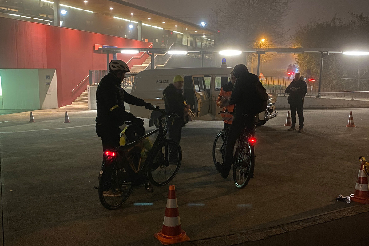 Baar ZG – Polizei sensibilisiert am Tag des Lichts