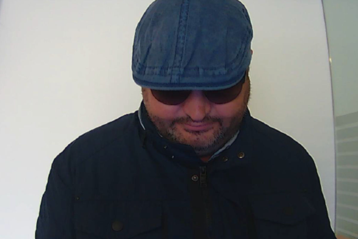 Krems/Lilienfeld NÖ – Dieb hebt Geld mit Bankomatkarten ab