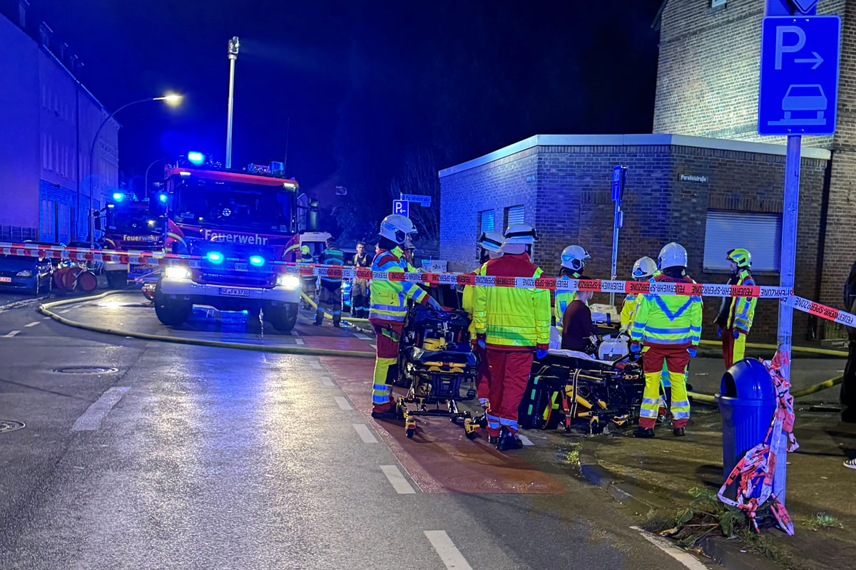 Gelsenkirchen NW – Mann stirbt bei Zimmerbrand in Wohnhaus