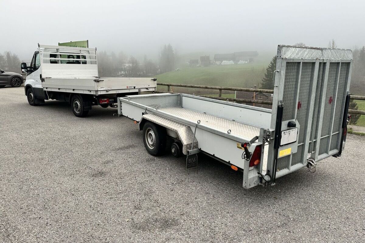 Bühler AR – Gelöstes Rad verursacht Unfall