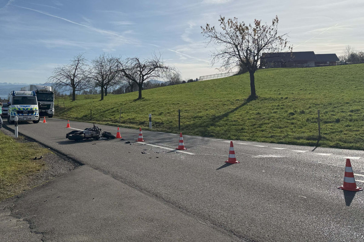 Buttwil AG – Motorradfahrer bei Unfall schwer verletzt