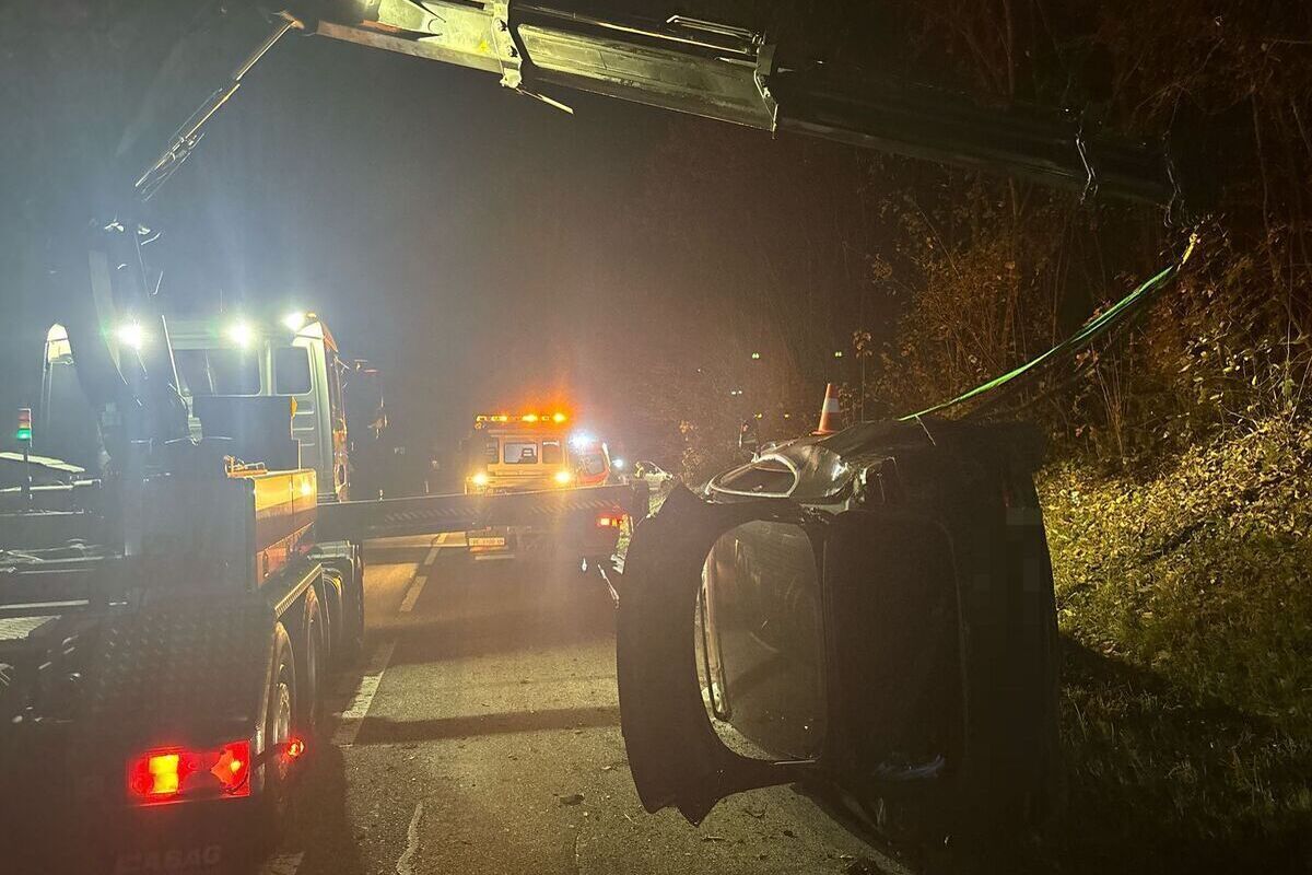 Flumenthal SO – Auto kippt bei Selbstunfall