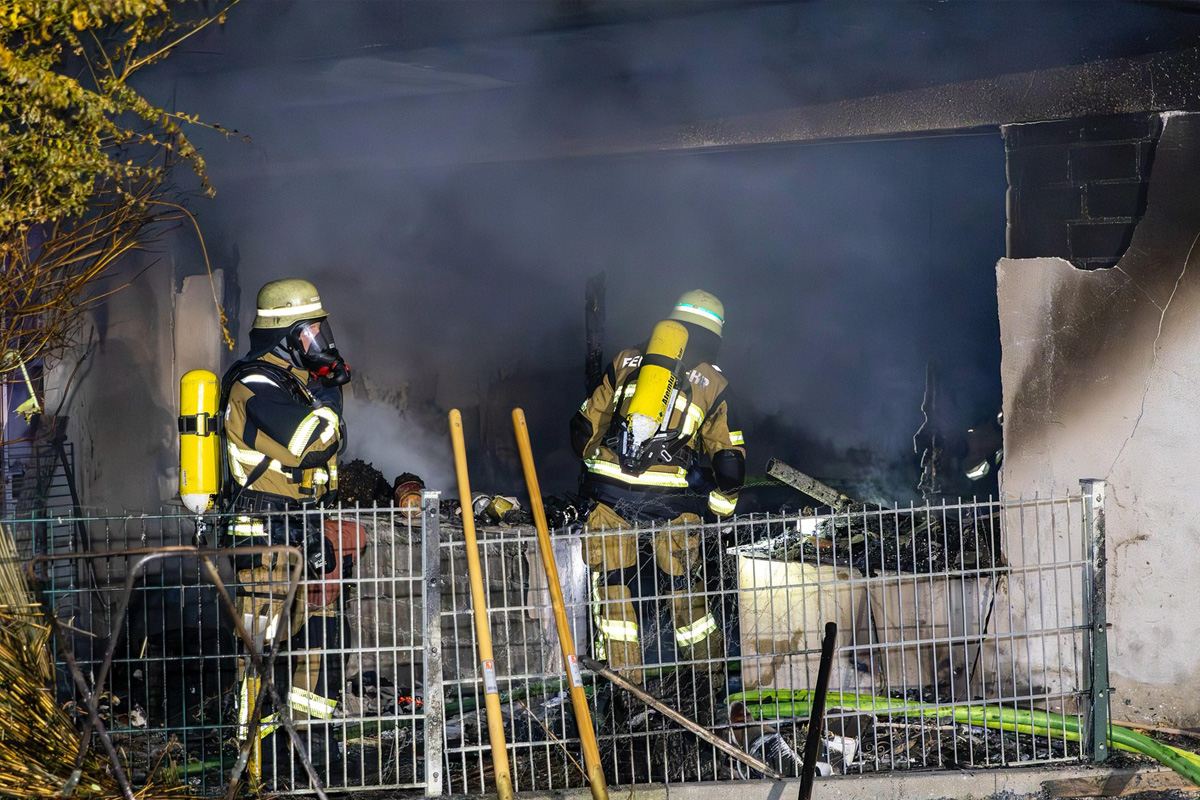 Essen NW – Umfangreiche Menschenrettung bei Brand in Mehrfamilienhaus