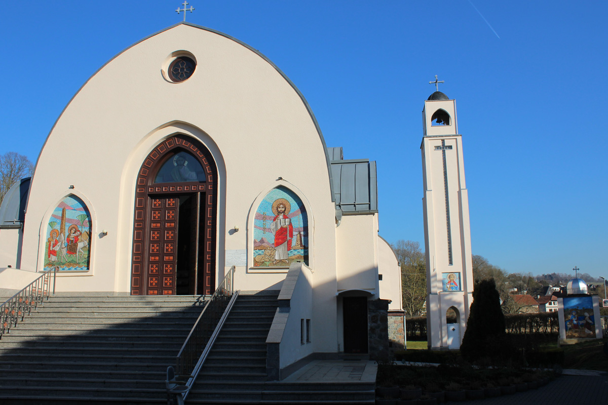 A45 Olpe NW – Polizei sucht silbernes Auto nach Fund abgetrennter Hände