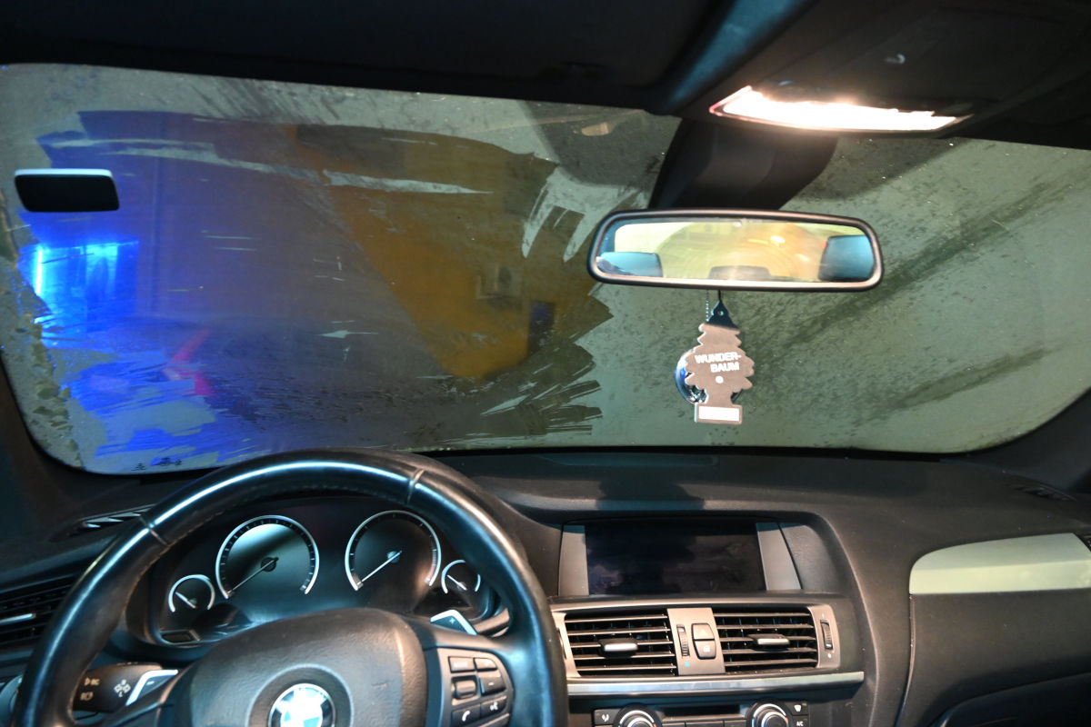 Buchs und Sevelen SG – Lenker mit vereisten Scheiben gestoppt