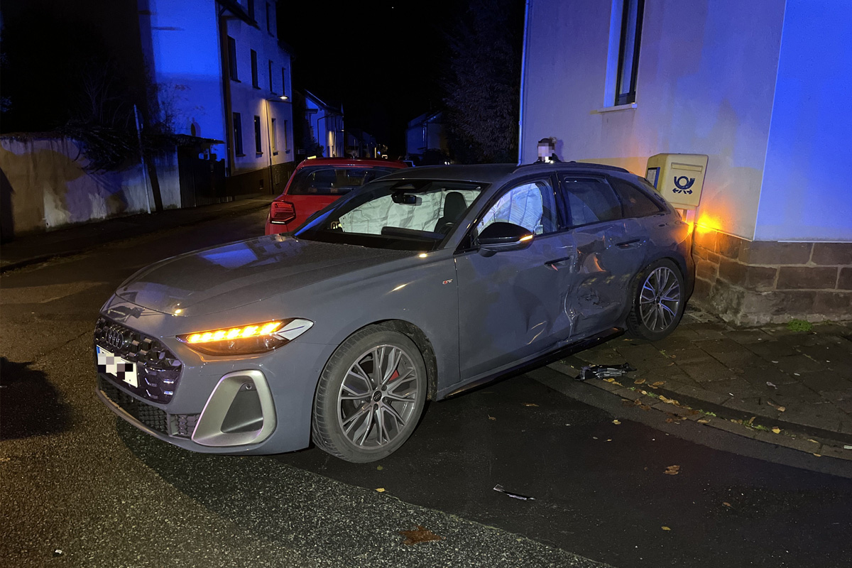 Offenbach HE – Drei Verletzte nach Unfall mit hohem Sachschaden