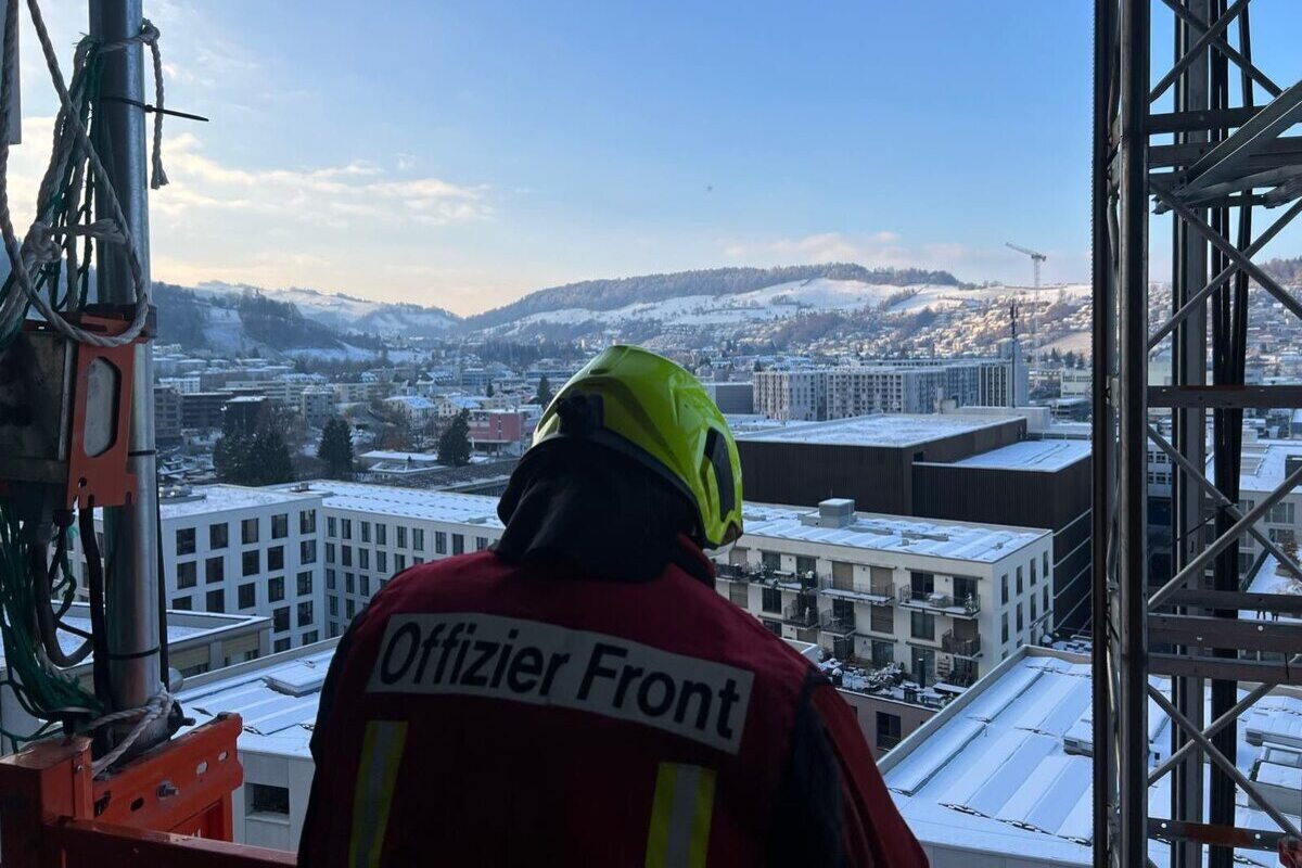 Kriens LU – Brand im 14. Stock des Pilatustowers