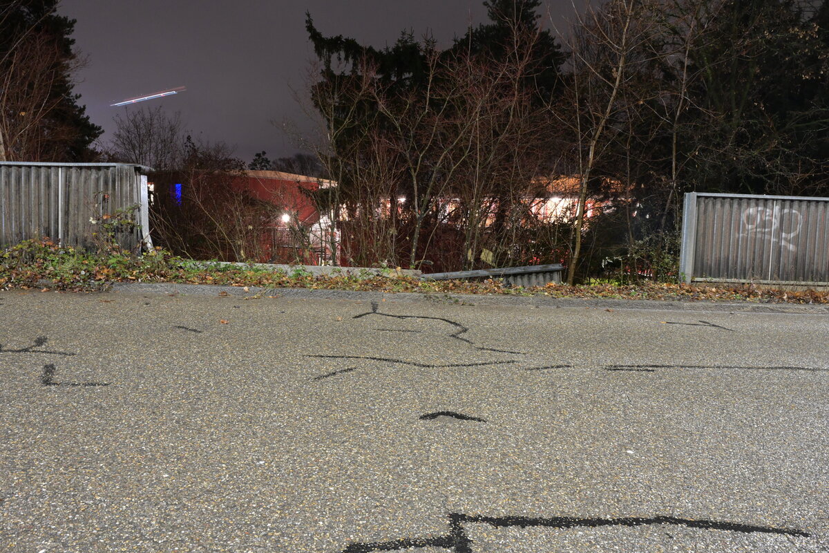 Zürich – 22-Jähriger baut Unfall mit 700-PS-BMW