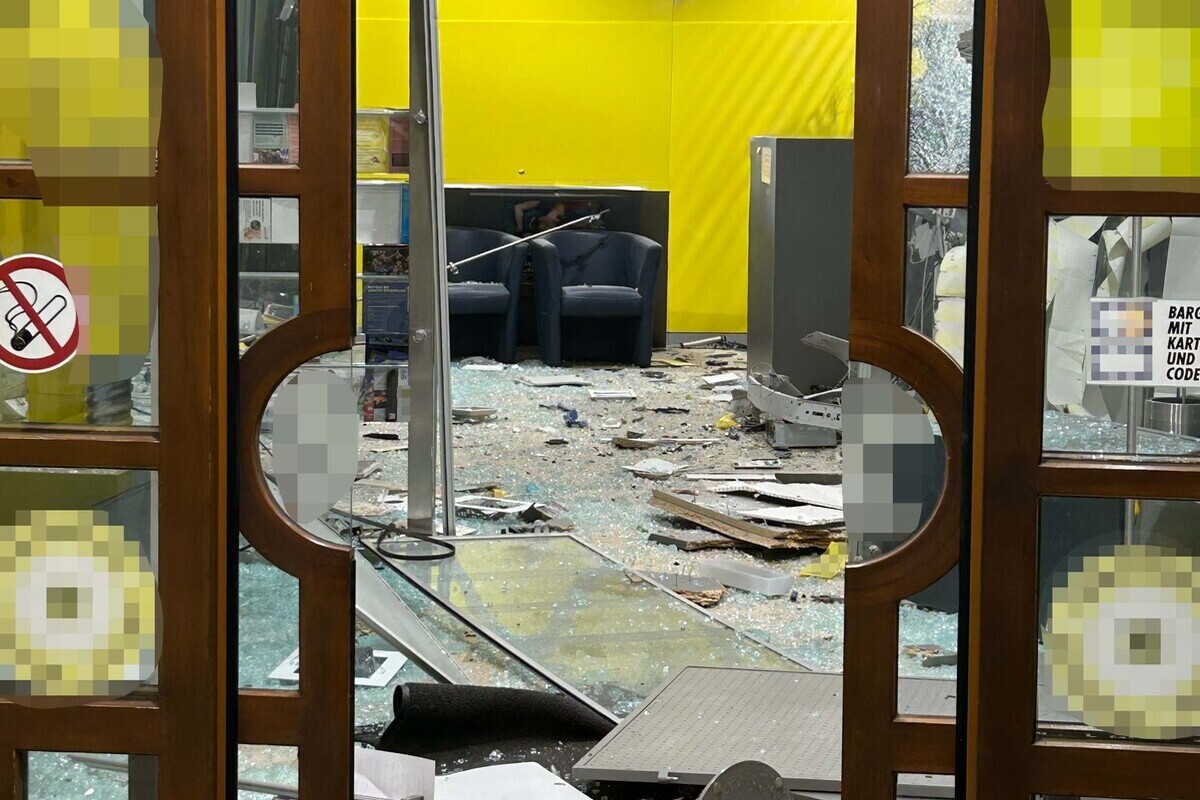 Aschbach-Markt NÖ – Unbekannte sprengen Geldautomaten