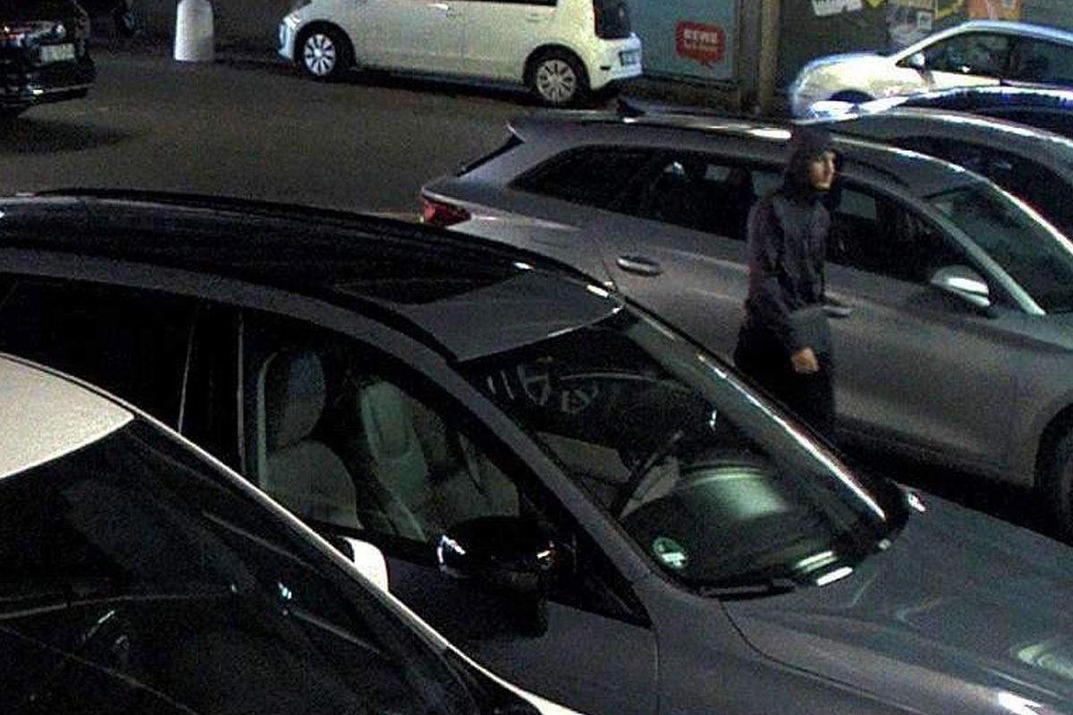 Eltville am Rhein HE – Mann attackiert Autofahrerin mit Schraubenzieher – Zeugenaufruf