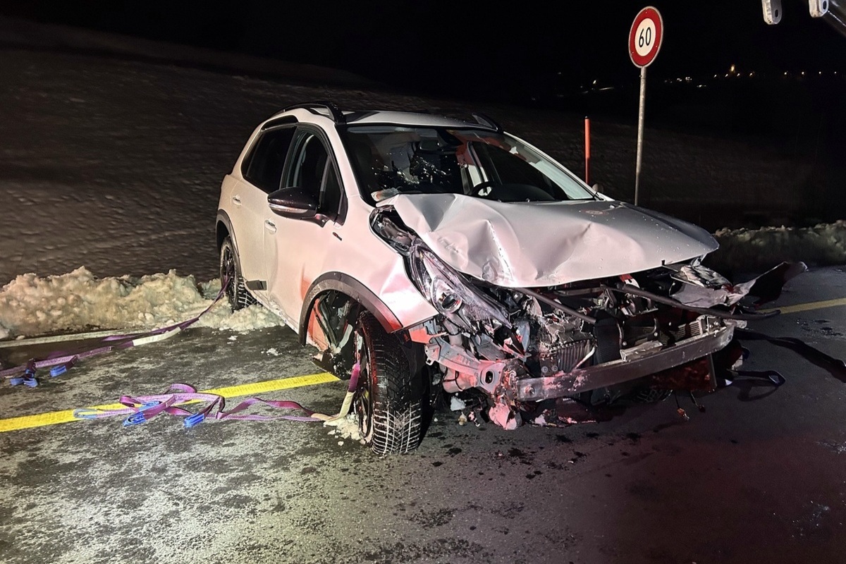 Am Auto entstand Totalschaden