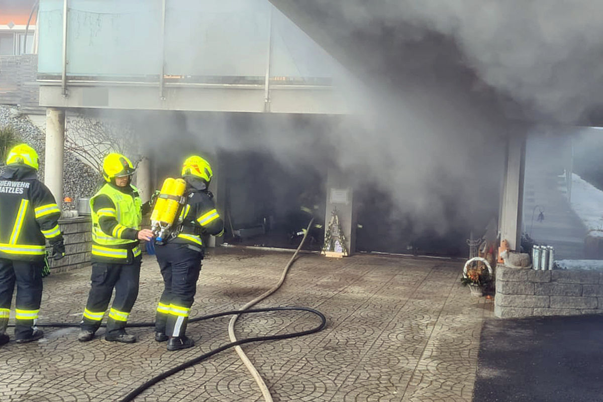 Matzles NÖ – Garage in Brand