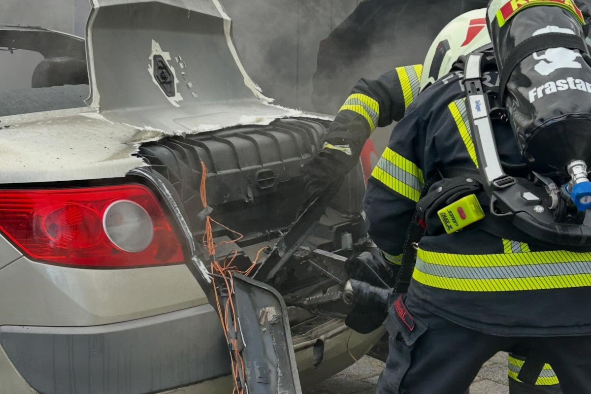 Frastanz V – Fahrzeug in Brand geraten