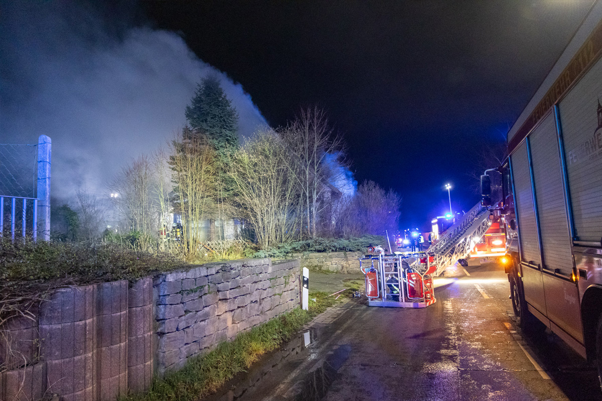 Porta Westfalica NW – Ein Toter nach Brand einer Wohnung