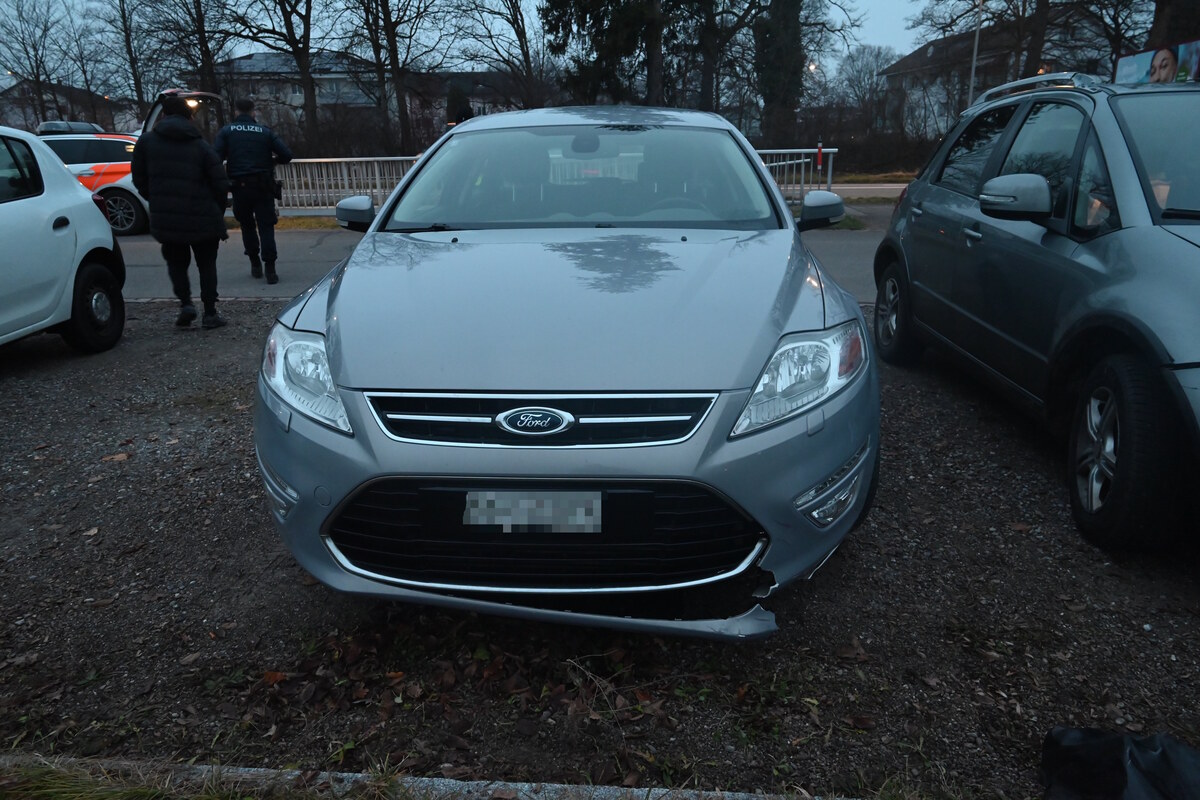 Wil SG – Dachbox nach Unfall auf A1 verloren