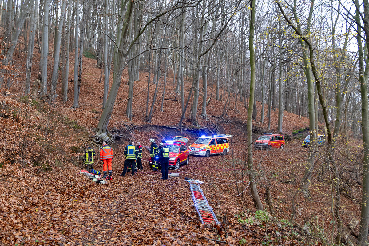 Porta Westfalica NW – Mann bei Absturz in Steinbruch schwer verletzt
