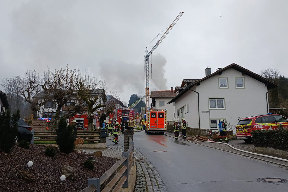 Chamerau BY – Ein Schwerverletzter nach Explosion in Wohnhaus