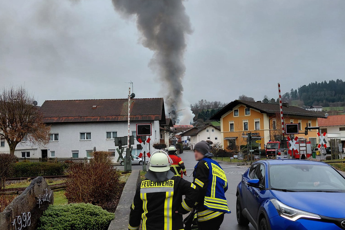 Chamerau BY – Ein Schwerverletzter nach Explosion in Wohnhaus