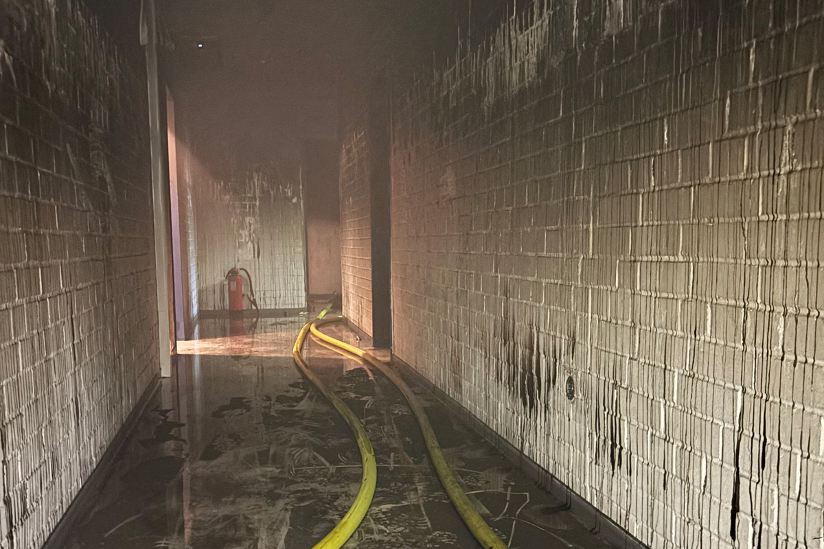 Olpe NW – Zimmerbrand in Landesunterkunft sorgt für Großeinsatz