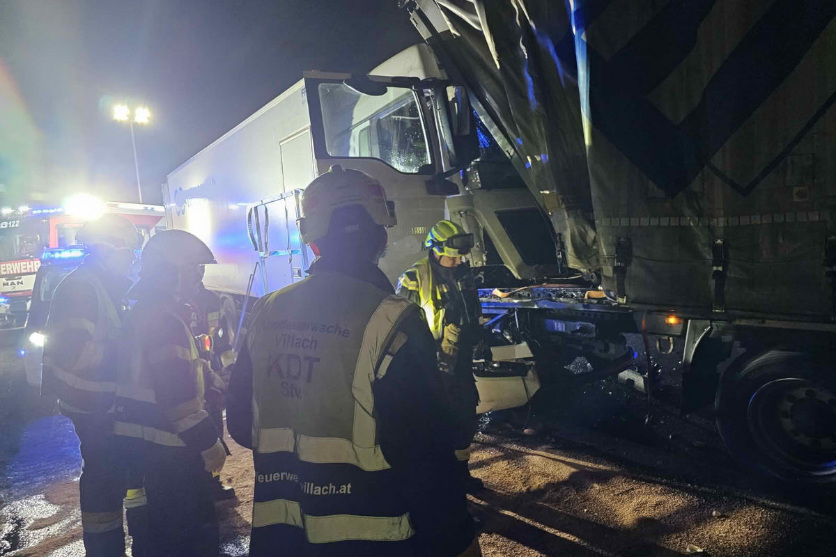A10 Landskron K – Lkw-Fahrer bei Unfall verletzt