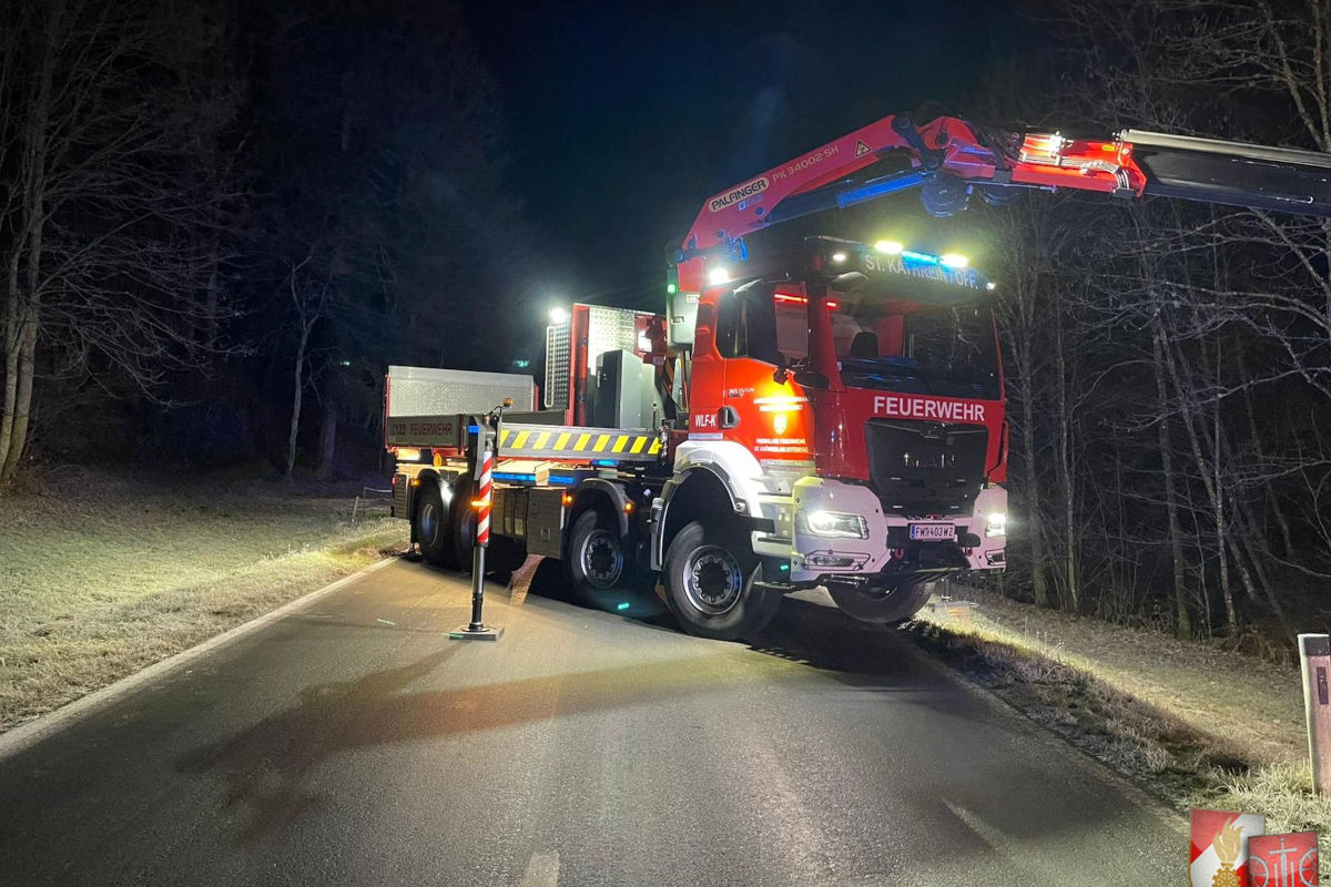 Fladnitz an der Teichalm – Lenkerin weicht Fuchs aus und verunfallt