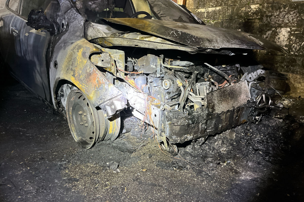 Langendorf / Solothurn – Drei Autos in Brand gesetzt