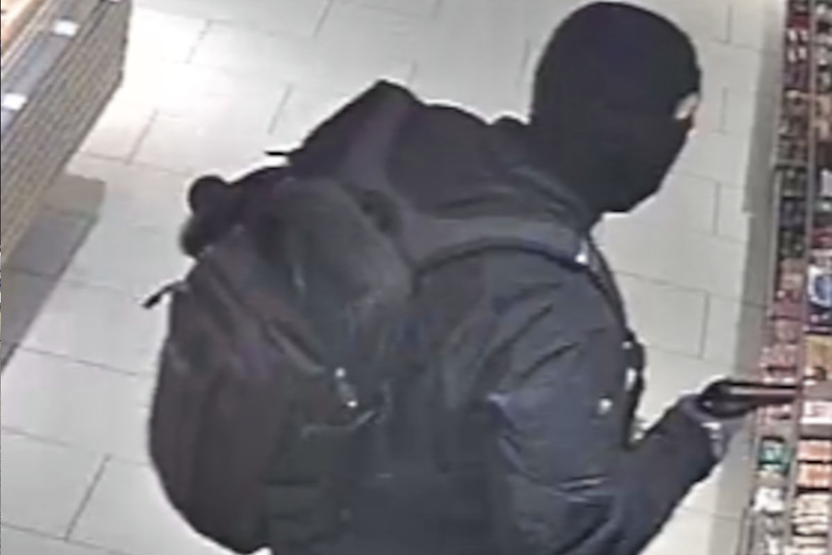 Wien – Fahndung nach bewaffnetem Raubüberfall auf Tankstellen