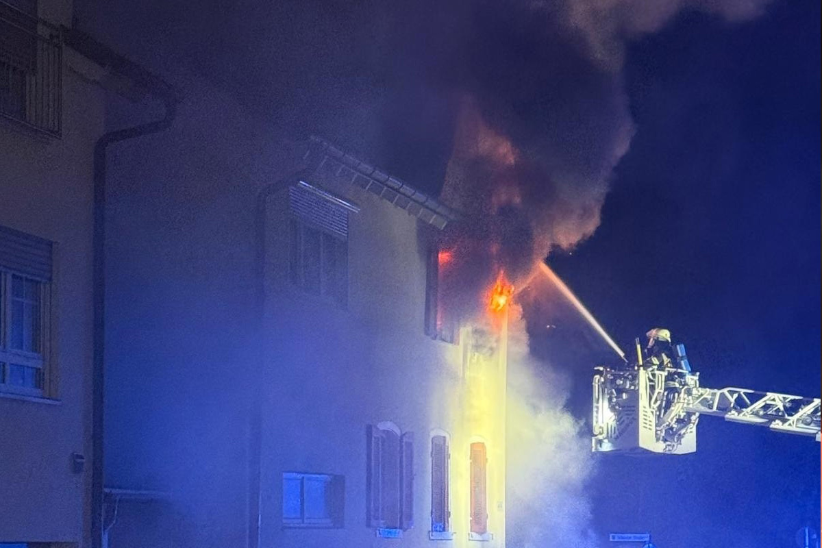 Trossingen – Ein Toter bei Brand in Einfamilienhaus