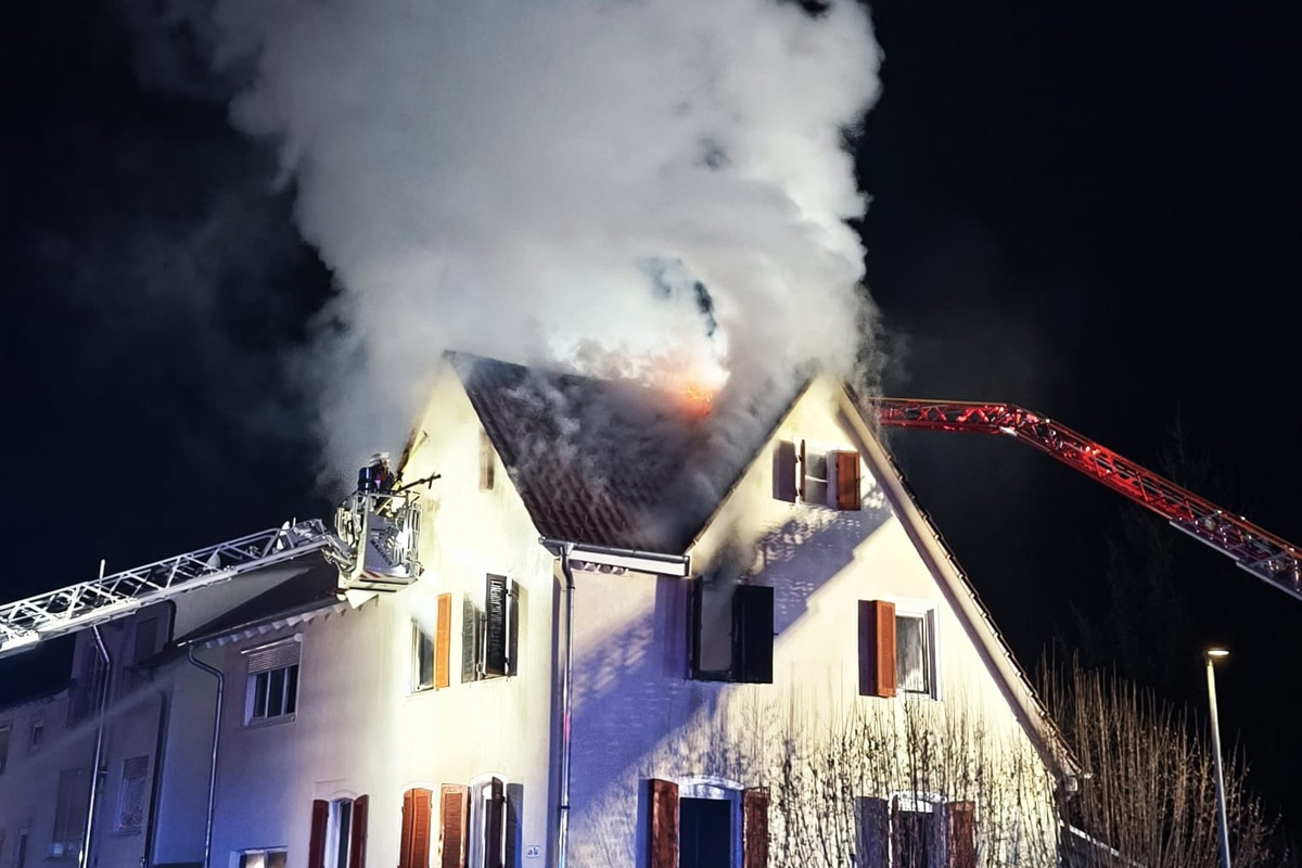 Trossingen – Ein Toter bei Brand in Einfamilienhaus