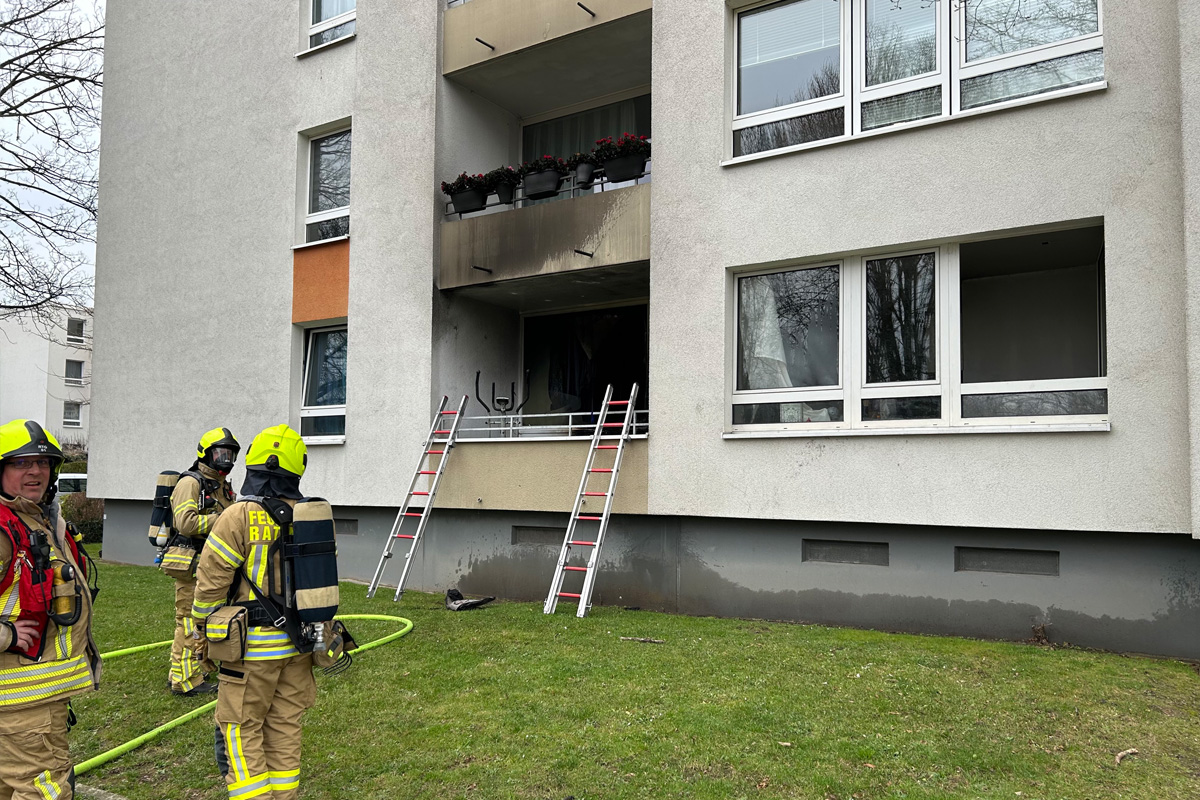 Ratingen – Brandstiftung durch Feuerwerk in Wohnung