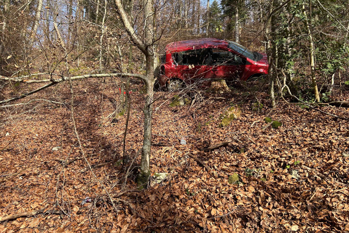 Laufenburg AG – Neulenker verursacht Unfall mit Überschlägen