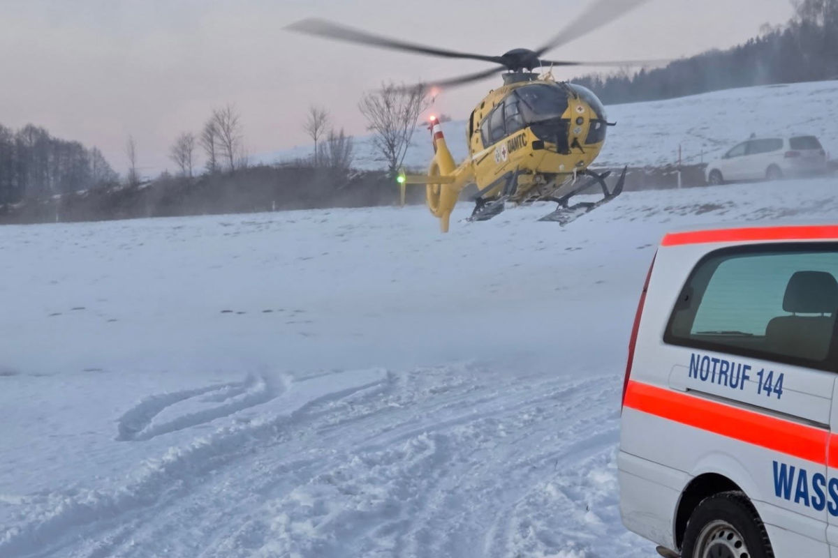 Zell am Moos – Großeinsatz nach Eiseinbruch am Irrsee