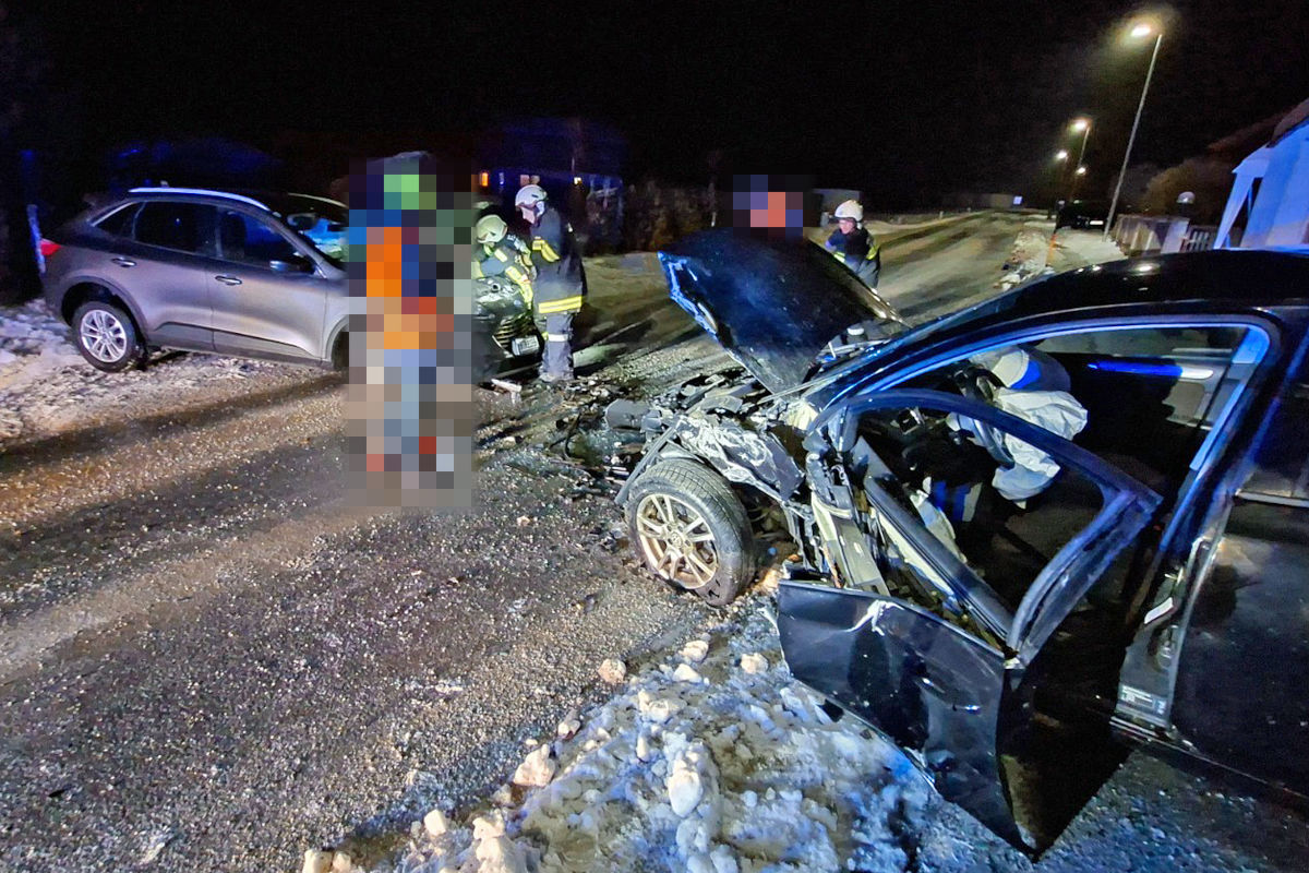 Niederedlitz – Zwei Verletzte nach Unfall