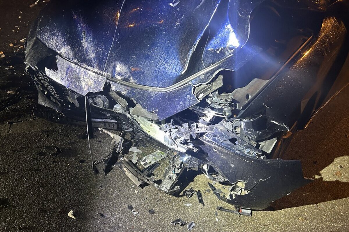 An beiden Fahrzeugen entstand grosser Sachschaden