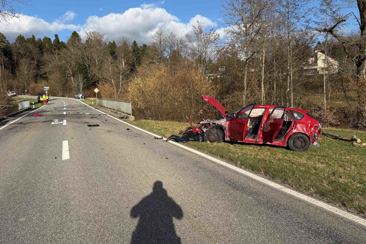 Murgenthal AG – Fahrzeug nach Unfall in Brand geraten