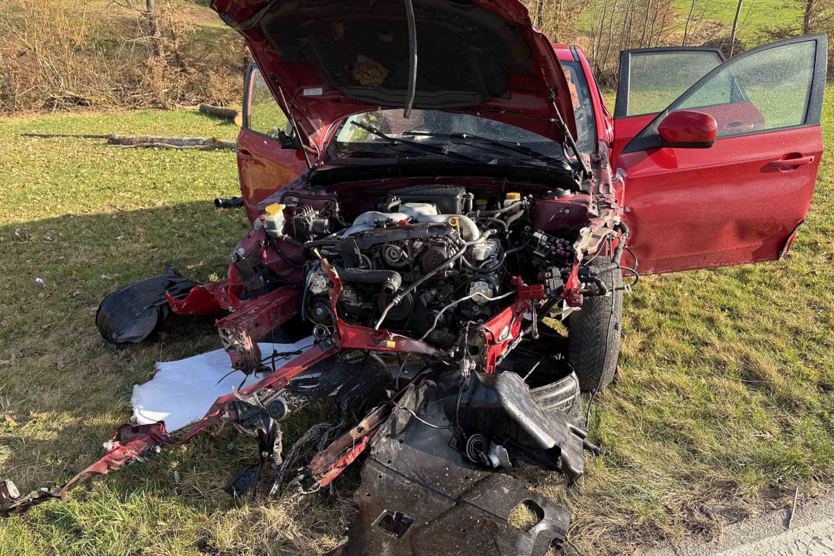 Murgenthal AG – Fahrzeug nach Unfall in Brand geraten