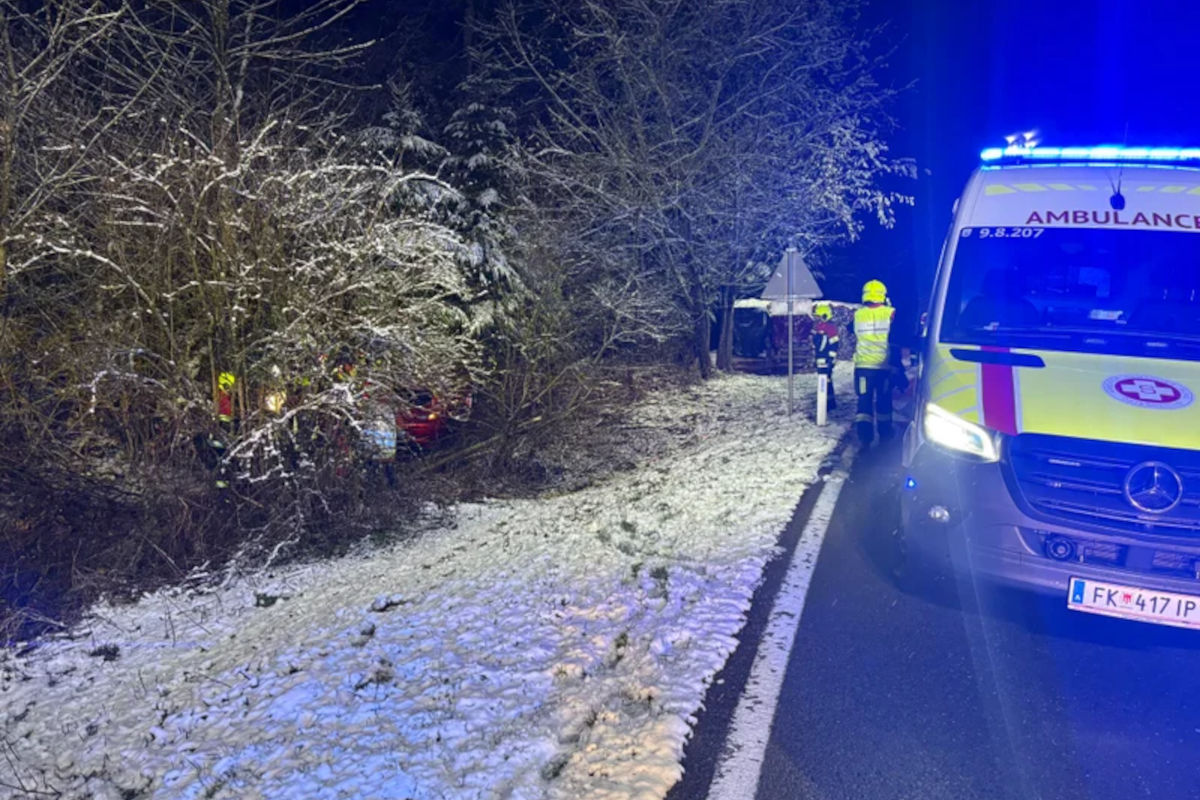 Satteins – Lenker bei Unfall verletzt