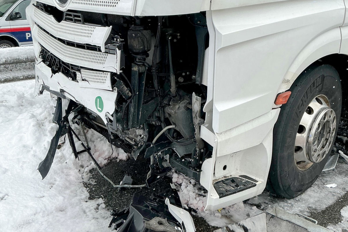 Musau – Schwerer Unfall nach Überholmanöver