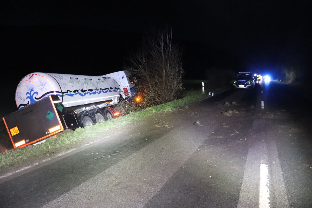 Höxter – Schwerer Unfall mit Gefahrgut-Lkw
