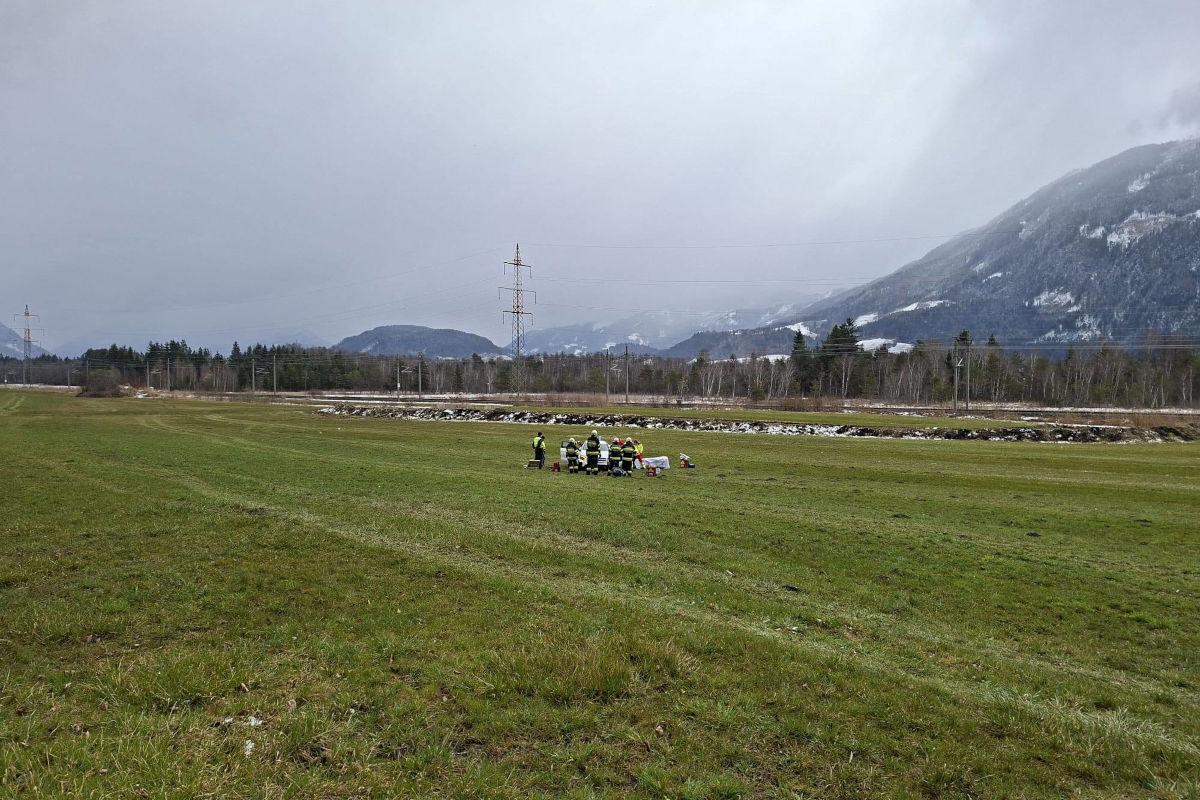 Unfall bei Wörschach – Pkw überschlägt sich