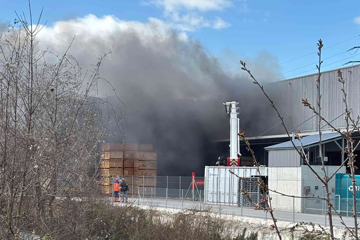 Biberist  SO – Update zu Brand in Batterie-Recyclingfirma