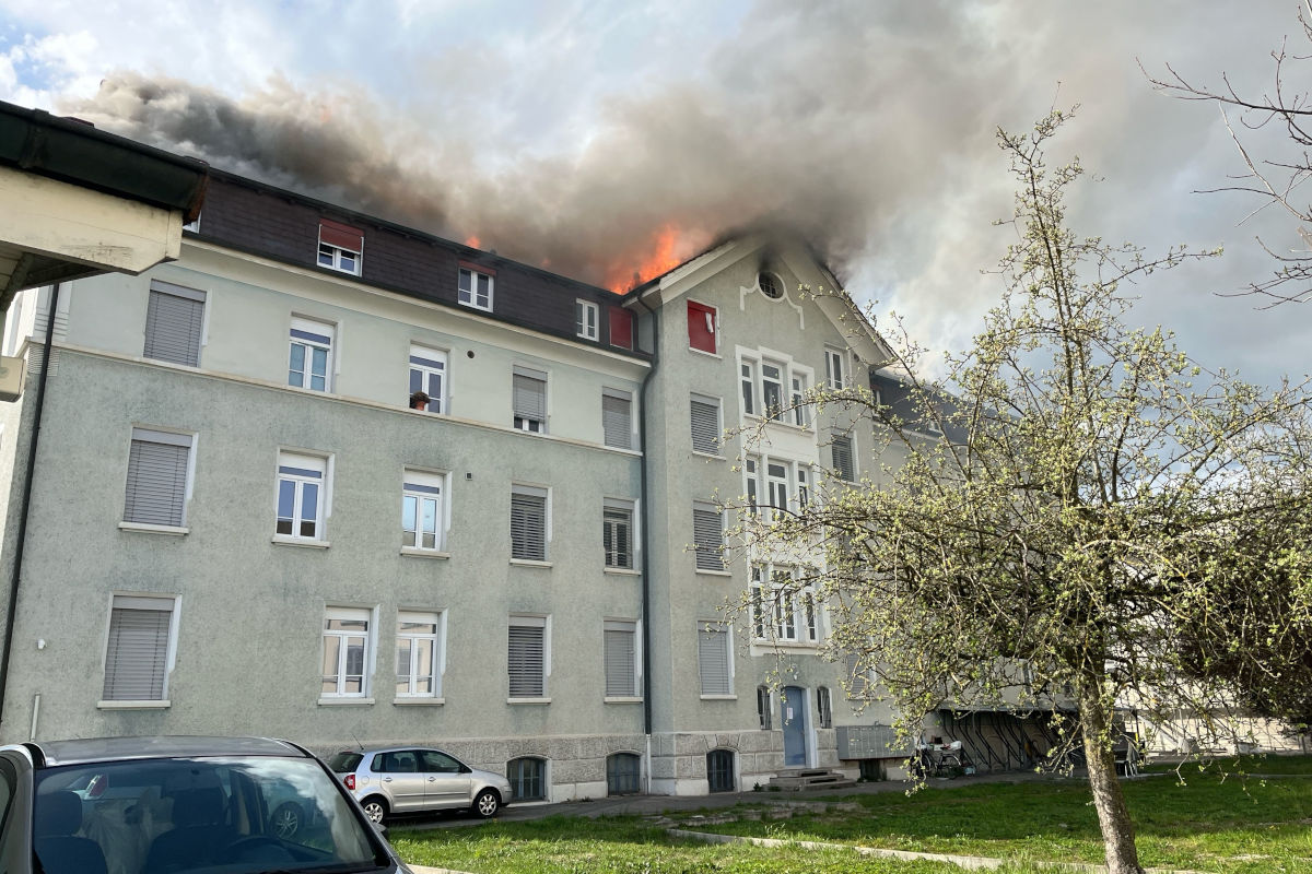 Gerlafingen SO – Dachstockbrand in historischem Gebäude