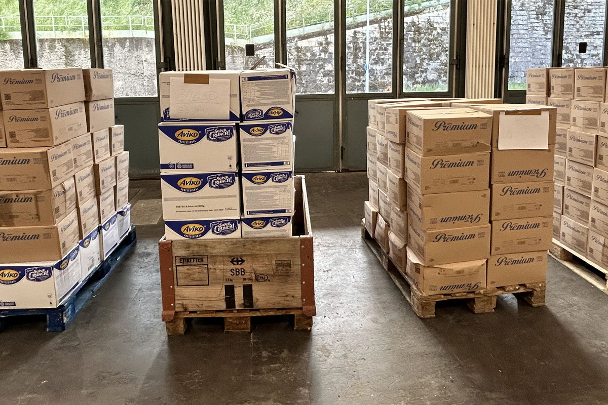 Insgesamt wurden über 1,8 Tonnen Pommes Frites beschlagnahmt.
