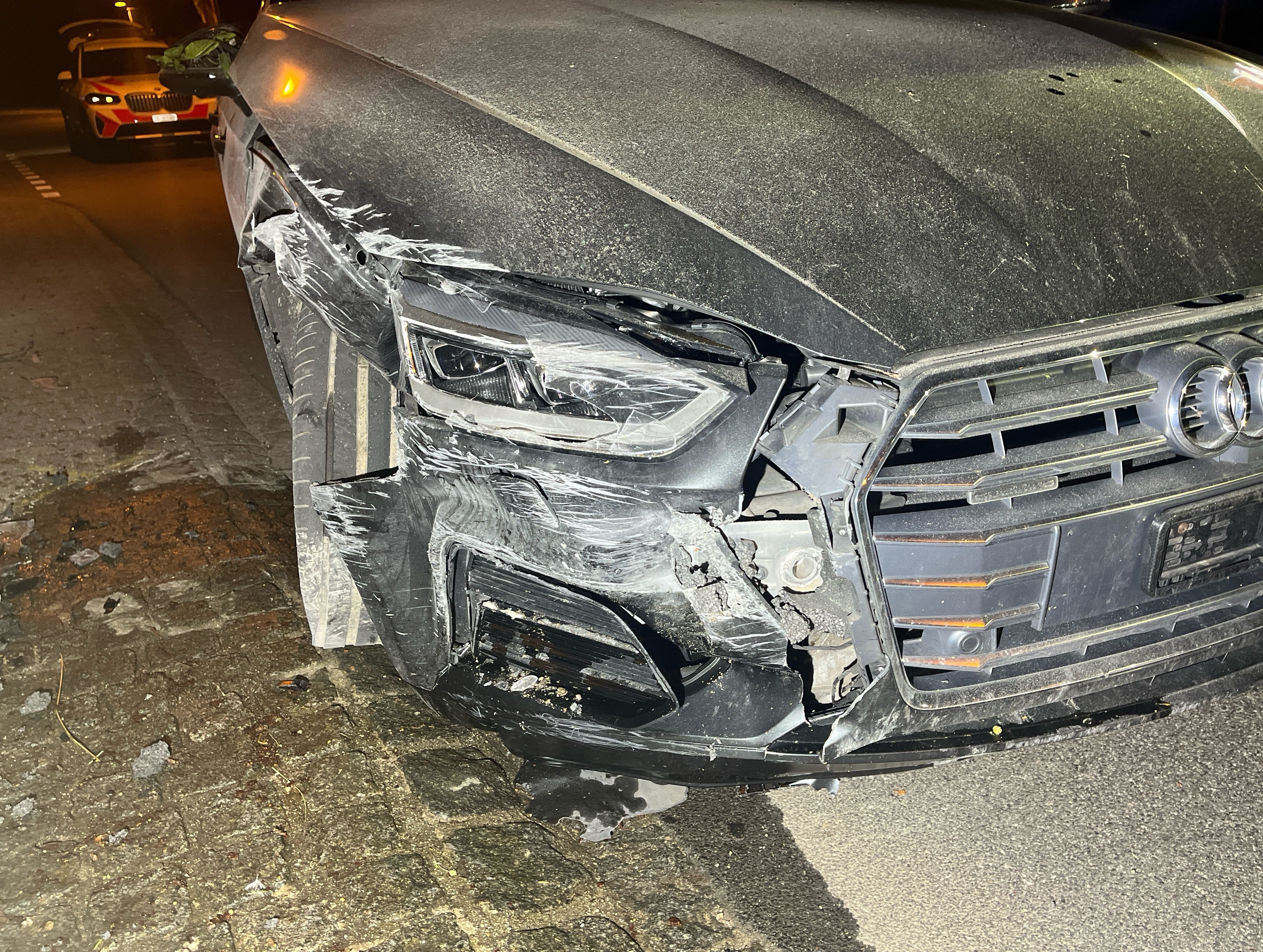 Am Auto entstand Sachschaden