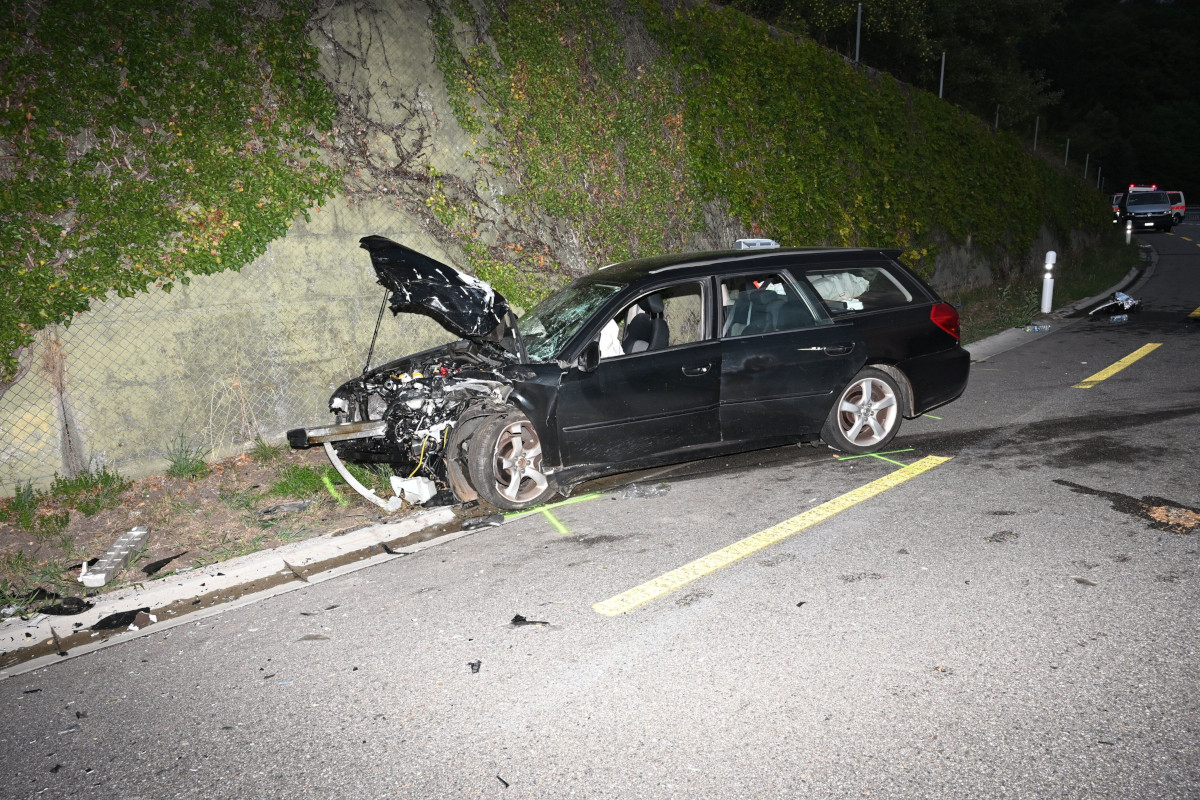 Insgesamt wurden acht Personen beim Unfall verletzt.