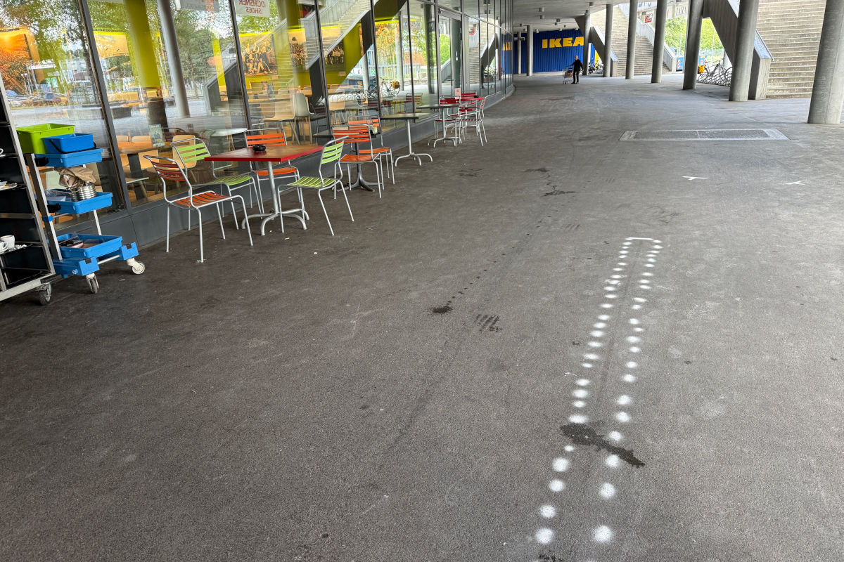Der Unfall ereignete sich in der Fussgängerzone bei der Shopping Arena.